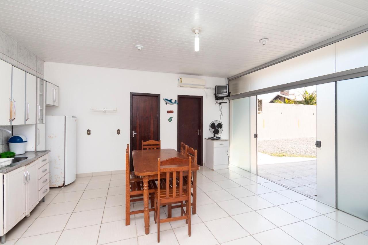 Residencial Ipe Amarelo Apartment Bombinhas Ngoại thất bức ảnh