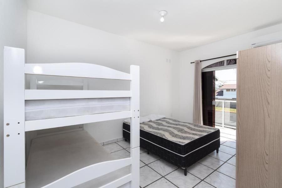 Residencial Ipe Amarelo Apartment Bombinhas Ngoại thất bức ảnh