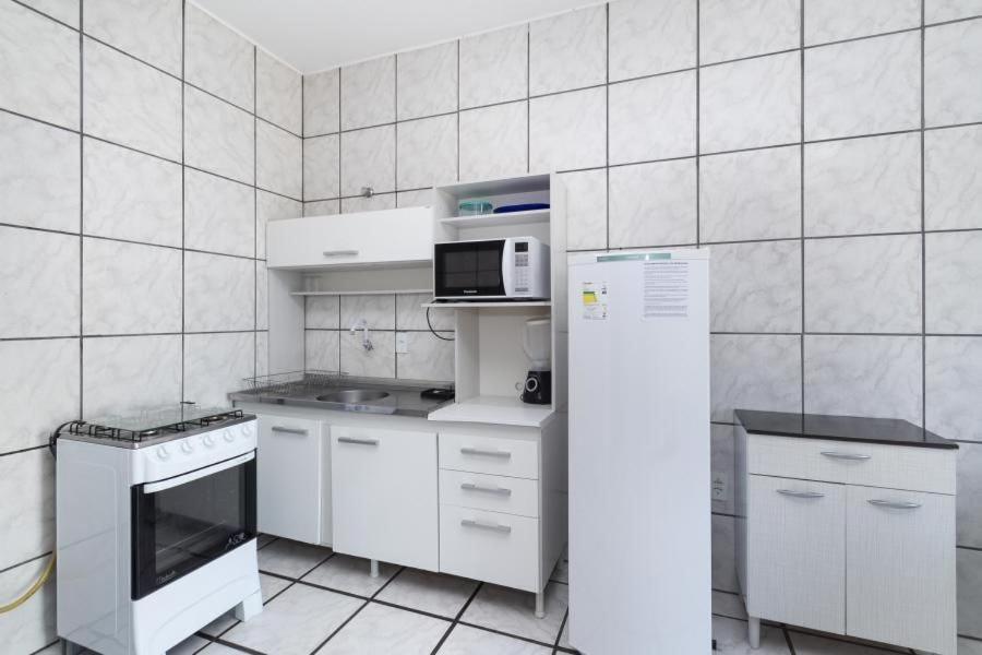 Residencial Ipe Amarelo Apartment Bombinhas Ngoại thất bức ảnh